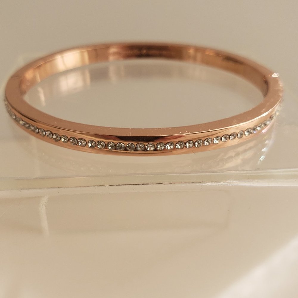 Kate  Spade "Ring It Up" Hinged Pave Bangle